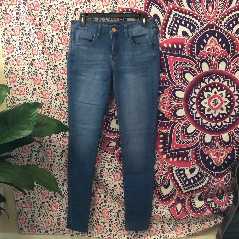 jeggings/ jeans
